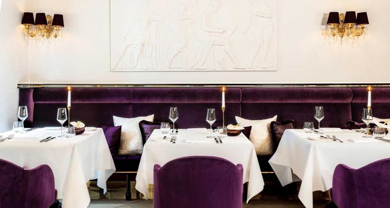 Victor'S Residenz-Hotel Schloss Berg Nennig Bagian luar foto Restaurant AOC