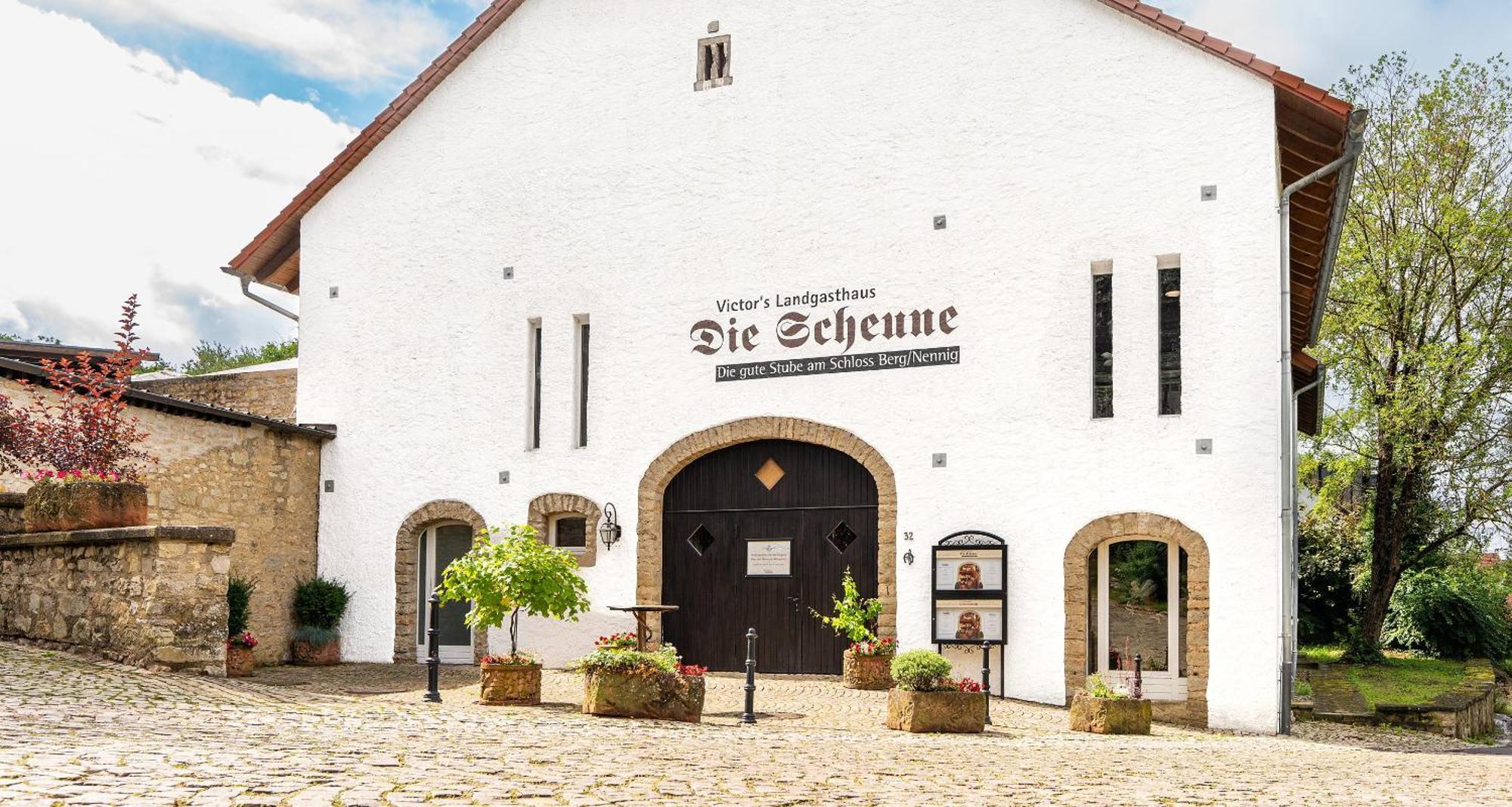Victor'S Residenz-Hotel Schloss Berg Nennig Bagian luar foto The wine museum Die Scheune